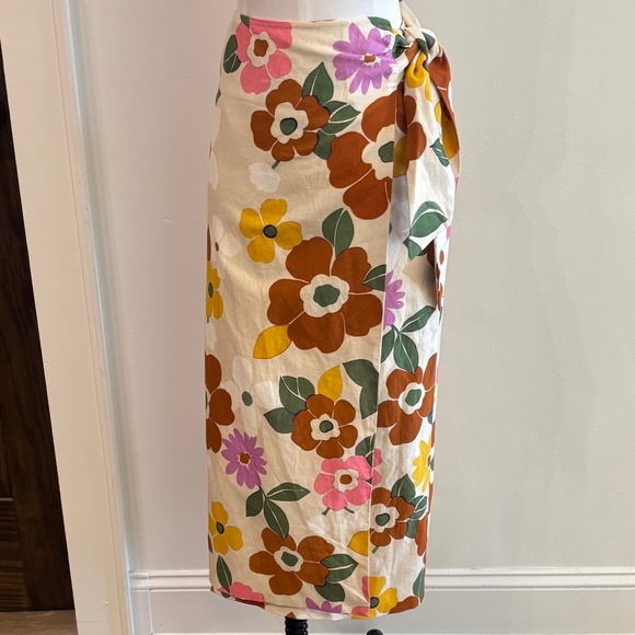 Sezane Floral Midi Wrap Skirt - Picture 1 of 2